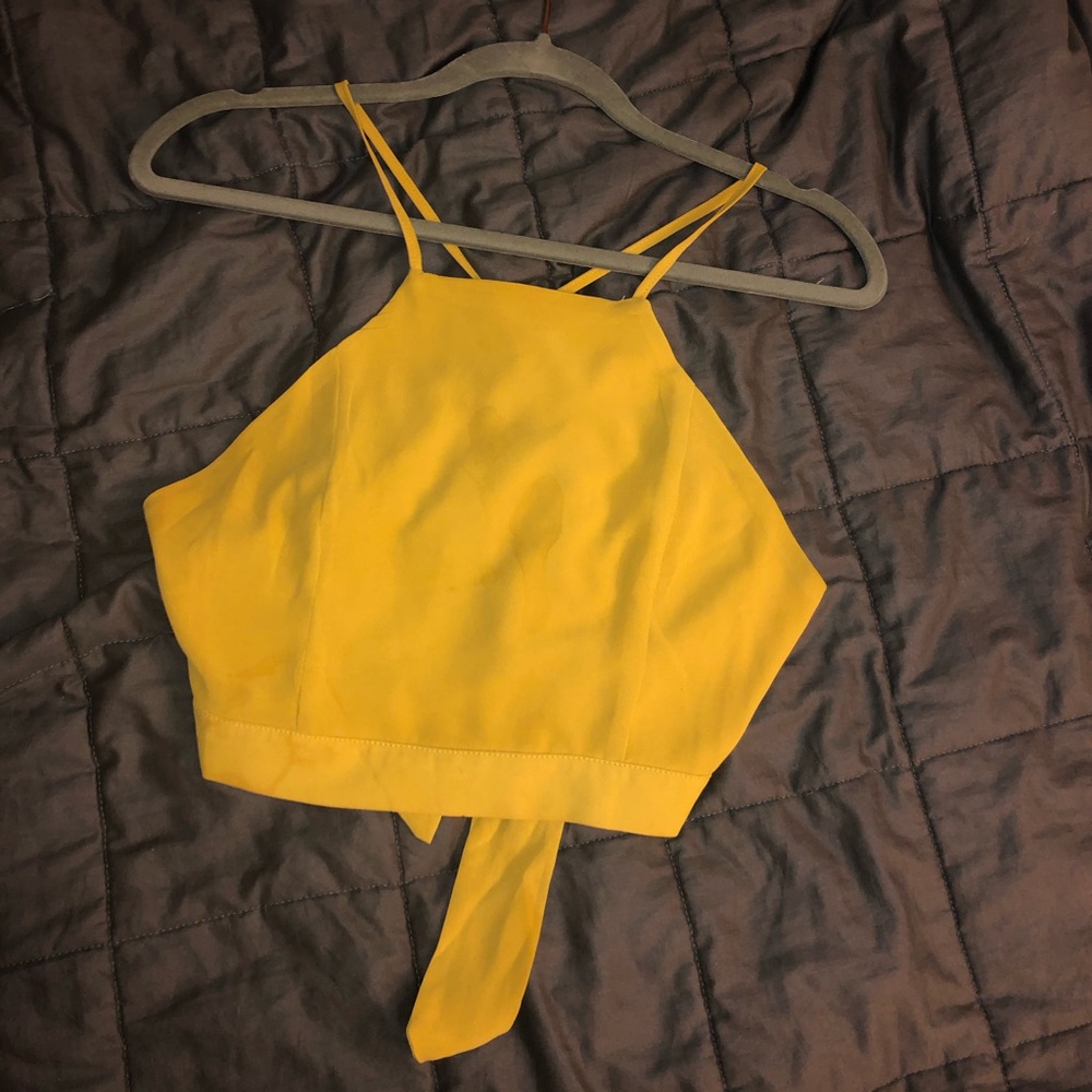 Halter crop top